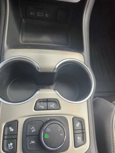 2020 GMC Terrain, $19999. Photo 12