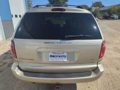 2006 Dodge Caravan, Grand, $3499. Photo 7