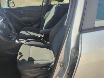 2015 Chevrolet Trax, $4995. Photo 11