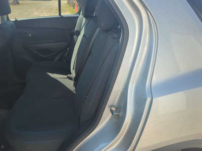 2015 Chevrolet Trax, $4995. Photo 9