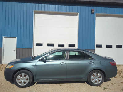2007 Toyota Camry, $2595. Photo 2