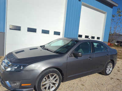 2012 Ford Fusion, $3250. Photo 3