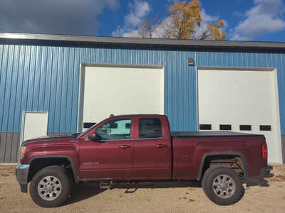 2015 GMC 2500 Ext Cab, $19995. Photo 2