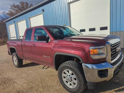 2015 GMC 2500 Ext Cab, $19995. Photo 5