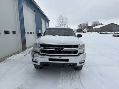 2012 Chevrolet 2500 Crew Cab, $14995. Photo 10