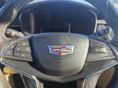 2018 Cadillac XT5, $13995. Photo 10