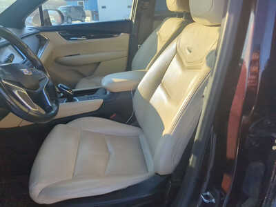 2018 Cadillac XT5, $13995. Photo 7