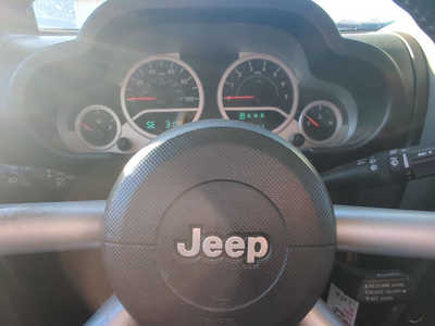 2009 Jeep Wrangler, $7950. Photo 8