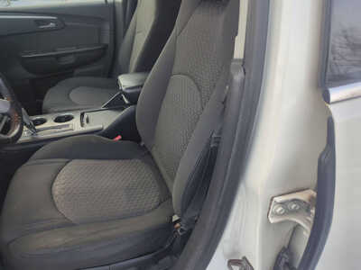 2012 Chevrolet Traverse, $3995. Photo 7
