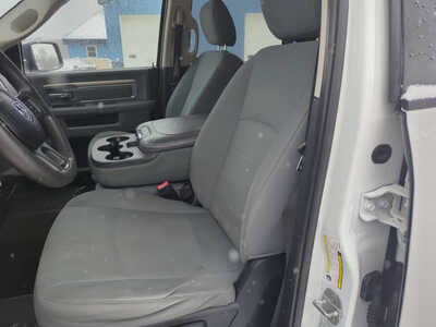 2015 RAM 2500 Crew Cab, $9995. Photo 9