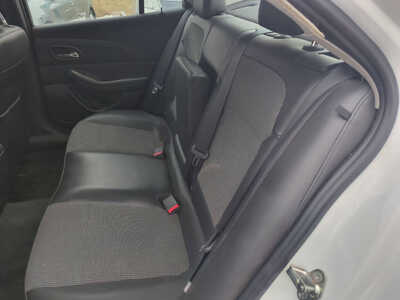 2016 Chevrolet Malibu, $8950. Photo 6