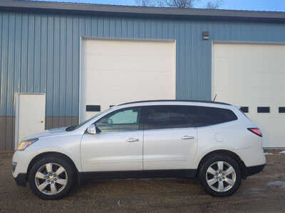 2016 Chevrolet Traverse, $7900. Photo 2