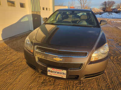 2012 Chevrolet Malibu, $6900. Photo 3