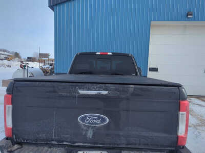 2017 Ford F250 Ext Cab, $26900. Photo 5