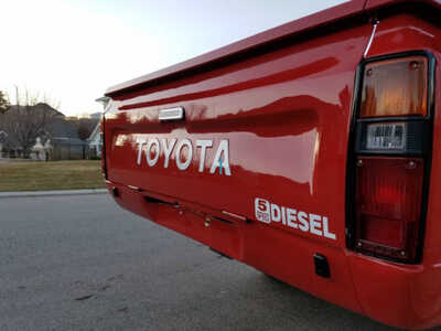 1981 Toyota Pickup, Reg. Cab, $10000. Photo 2