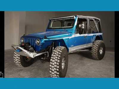 2005 Jeep Wrangler Unlimited, $24000. Photo 3