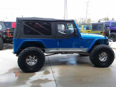 2005 Jeep Wrangler Unlimited, $24000. Photo 1