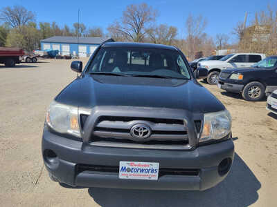 2010 Toyota Tacoma, $10999. Photo 6