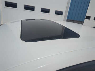 2012 Volkswagen Jetta, $4595. Photo 5