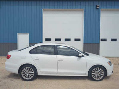 2012 Volkswagen Jetta, $4595. Photo 7