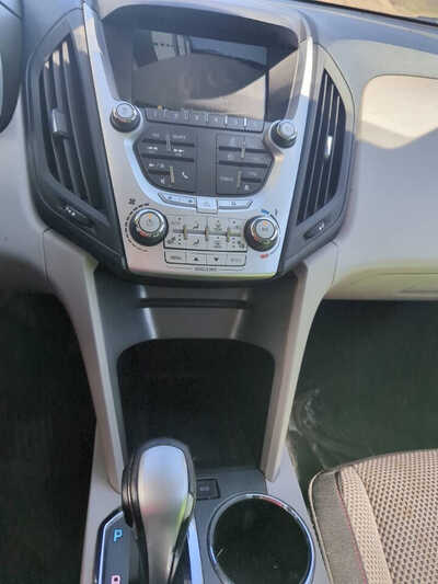 2012 Chevrolet Equinox, $2995. Photo 9