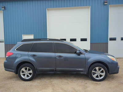 2013 Subaru Outback, $3995. Photo 6