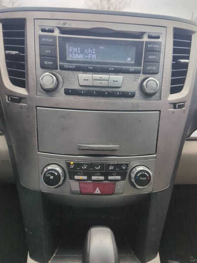 2013 Subaru Outback, $3995. Photo 7