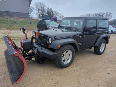 2011 Jeep Wrangler, $18995. Photo 4