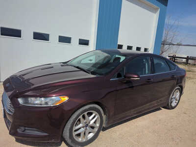 2013 Ford Fusion, $4999. Photo 2