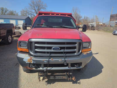 1999 Ford F350 Reg Cab, $9999. Photo 3