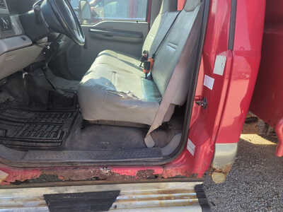 1999 Ford F350 Reg Cab, $9999. Photo 7