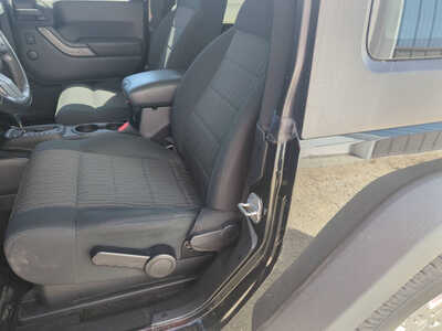 2011 Jeep Wrangler, $18995. Photo 11