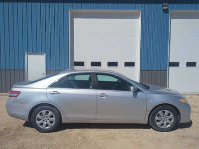 2010 Toyota Camry, $6500. Photo 4