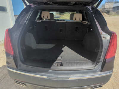 2018 Cadillac XT5, $11999. Photo 7
