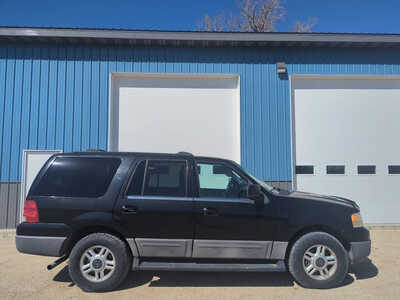 2003 Ford Expedition, $2999. Photo 4
