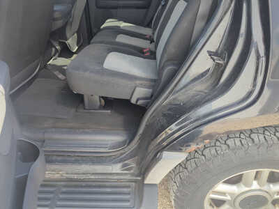 2003 Ford Expedition, $2999. Photo 6