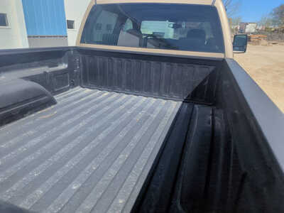 2004 Chevrolet 2500 Crew Cab, $12900. Photo 5
