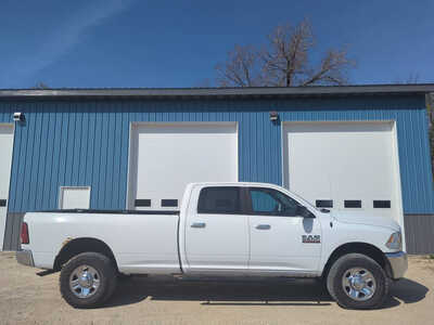 2015 RAM 2500 Crew Cab, $9995. Photo 4