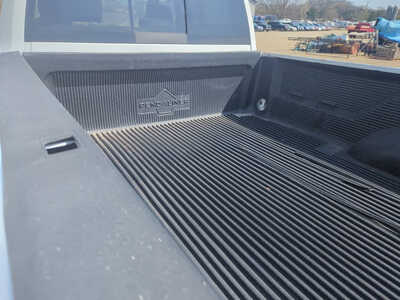 2015 RAM 2500 Crew Cab, $9995. Photo 6