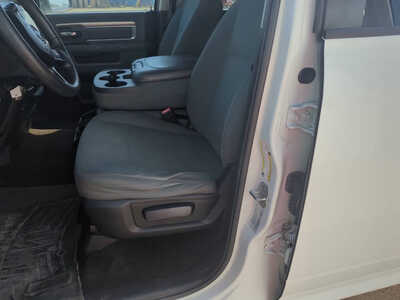 2015 RAM 2500 Crew Cab, $9995. Photo 9