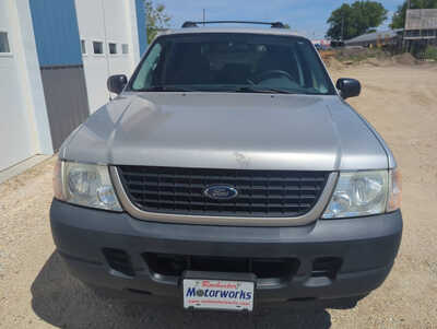 2005 Ford Explorer, $2999. Photo 4