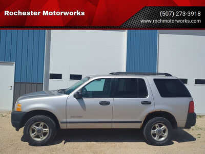 2005 Ford Explorer, $2999. Photo 1