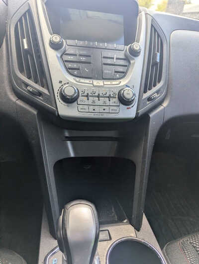 2014 Chevrolet Equinox, $4995. Photo 10