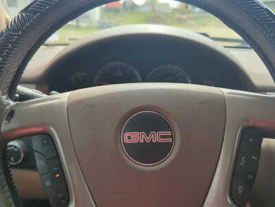 2014 GMC Yukon XL, $6250. Photo 11