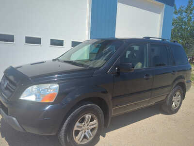 2004 Honda Pilot, $2995. Photo 2
