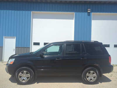2004 Honda Pilot, $2995. Photo 3