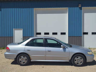 2002 Honda Accord, $2599. Photo 6