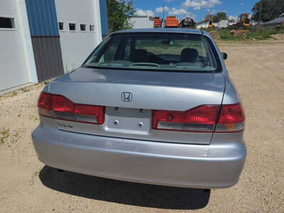 2002 Honda Accord, $2599. Photo 7