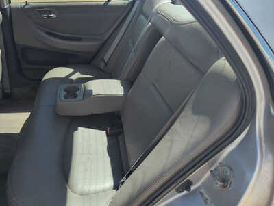 2002 Honda Accord, $2599. Photo 8