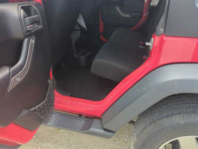 2016 Jeep Wrangler Unlimited, $13995. Photo 11